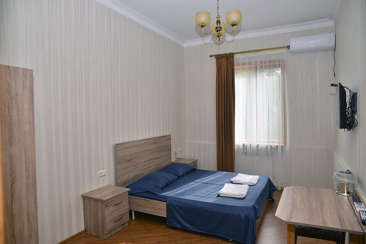 Center Villa Kutaisi Bagian luar foto