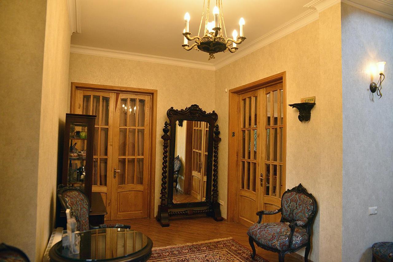 Center Villa Kutaisi Bagian luar foto