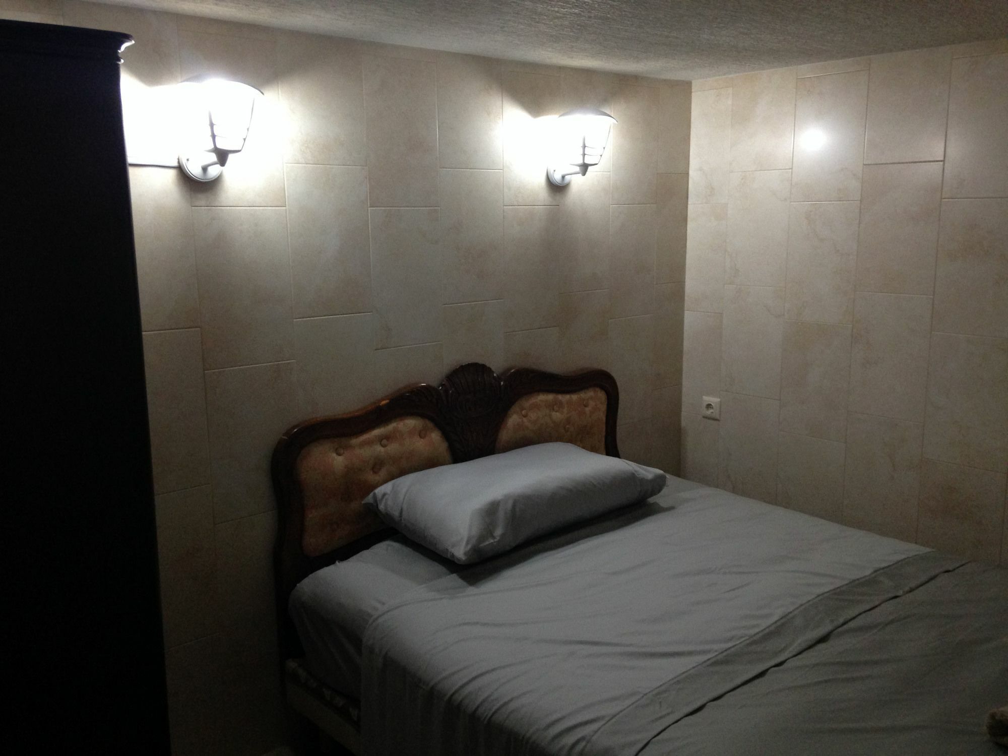 Center Villa Kutaisi Bagian luar foto